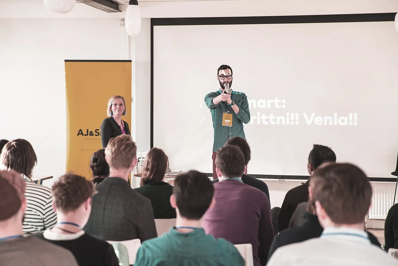 Aj&Smart and Jake Knapp design sprint workshop for 55 deltagere. Læs casen her.