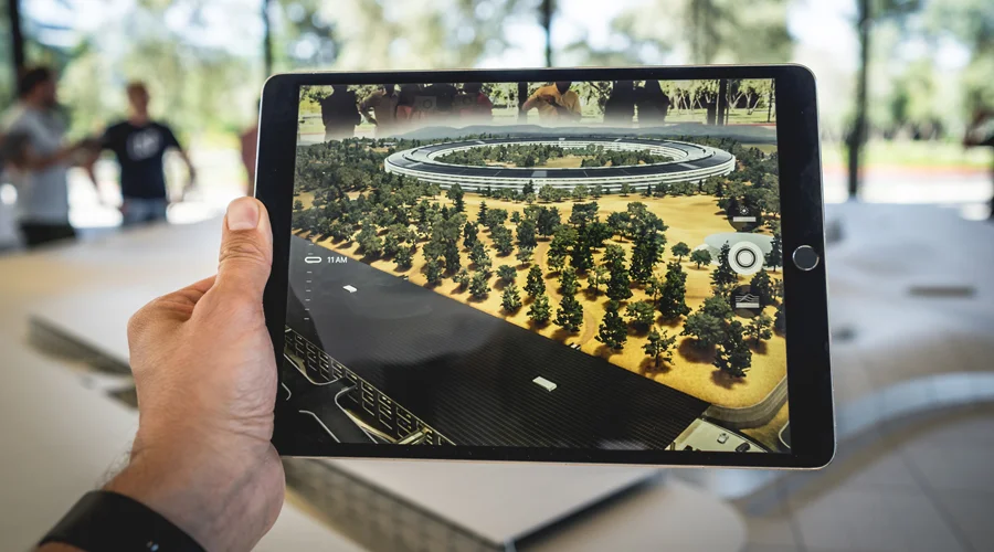 me-and-alice-blog-skab-bedre-motivation-med-interaktion-til-dit-event-augmented-reality.jpg