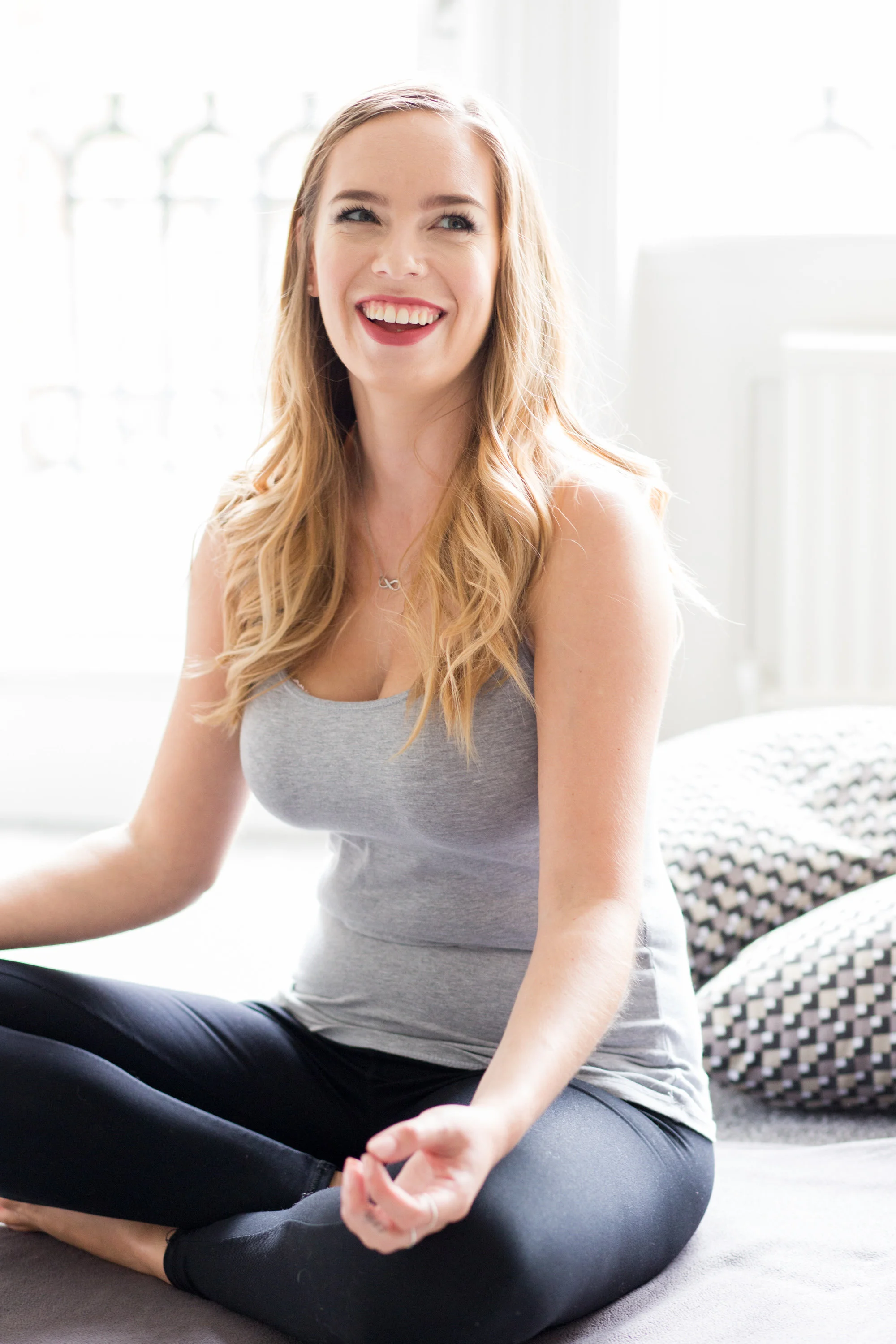 RebeccaHawkes-0064.jpg