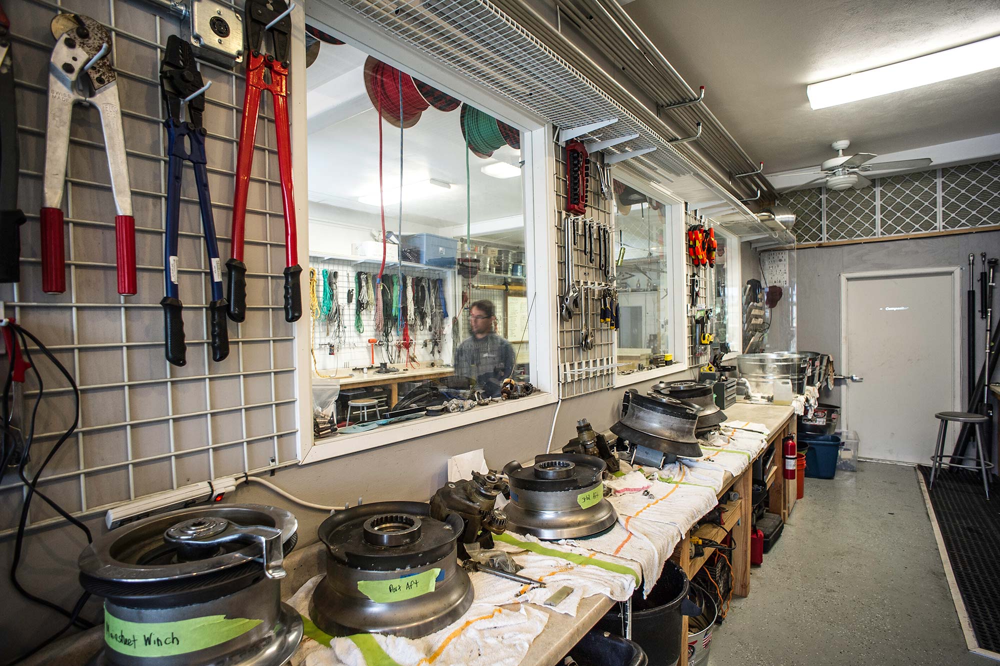 sd-boatworks-shop4.jpg