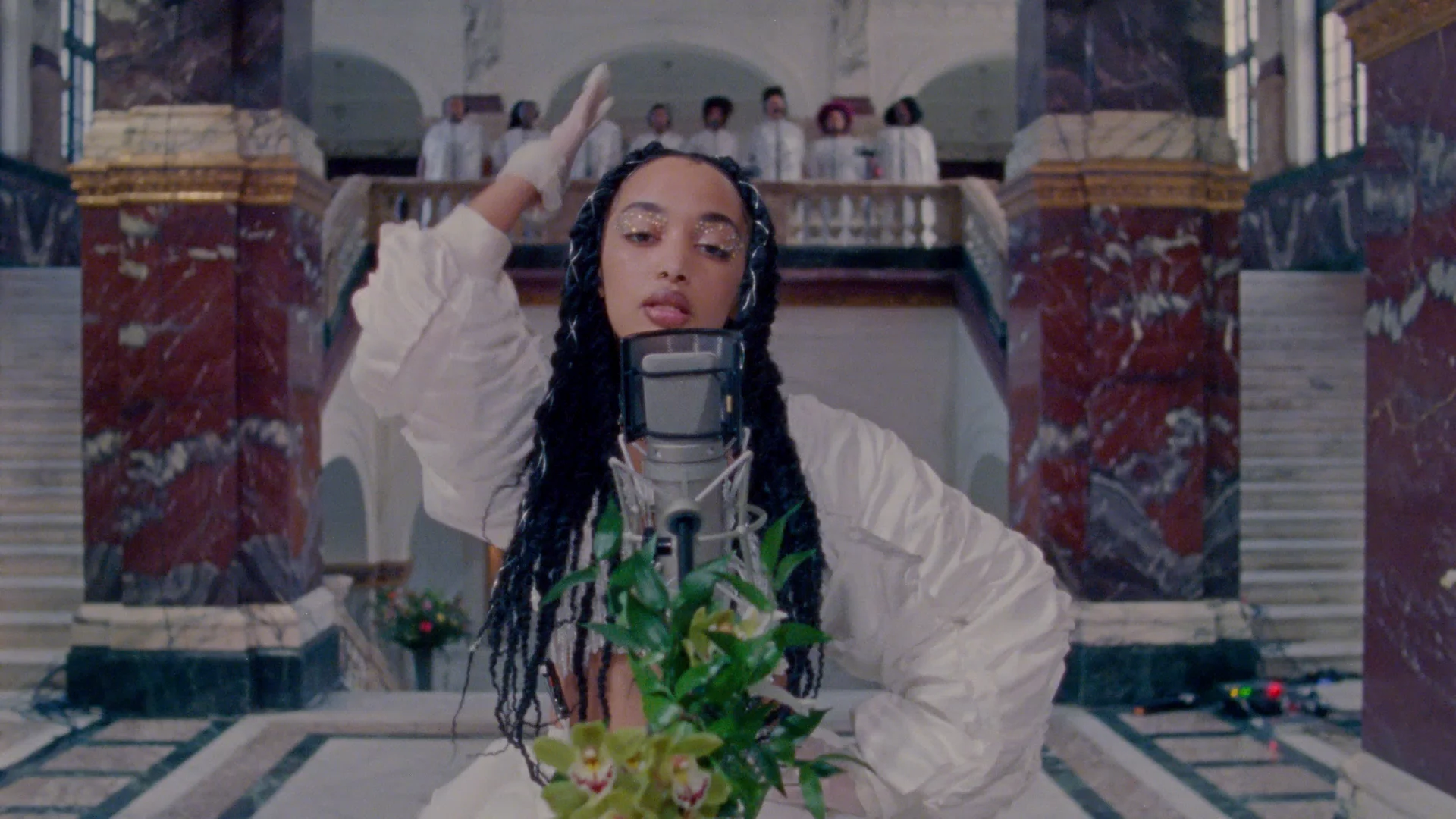 RIMON - focu$ - Youtube v1.00_01_51_12.Still009.jpg