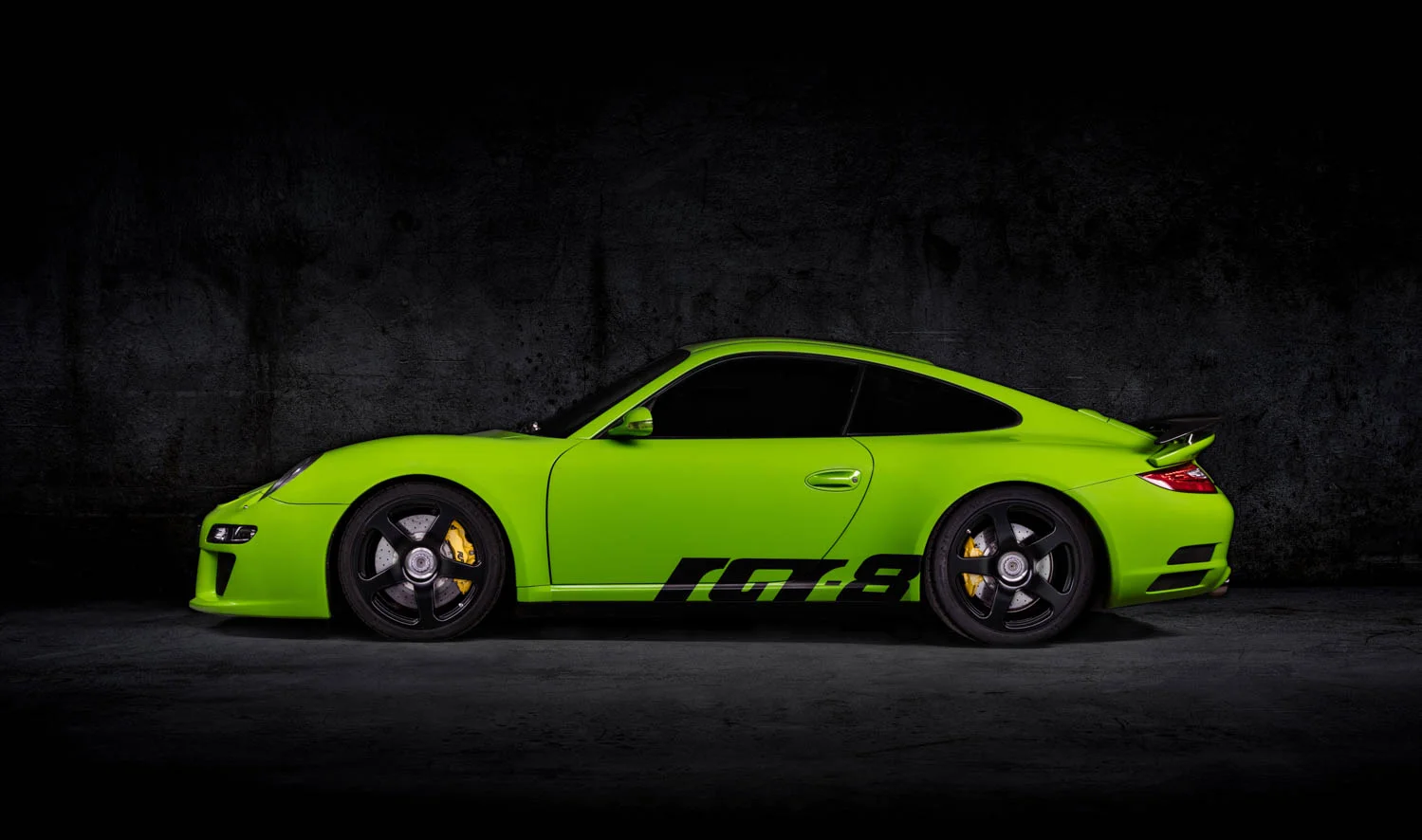 Ruf-RGT-8-black.jpg