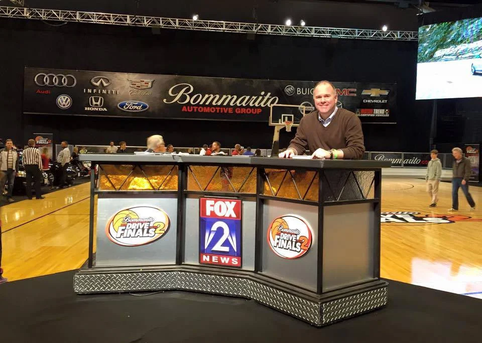 channel2desk.jpg