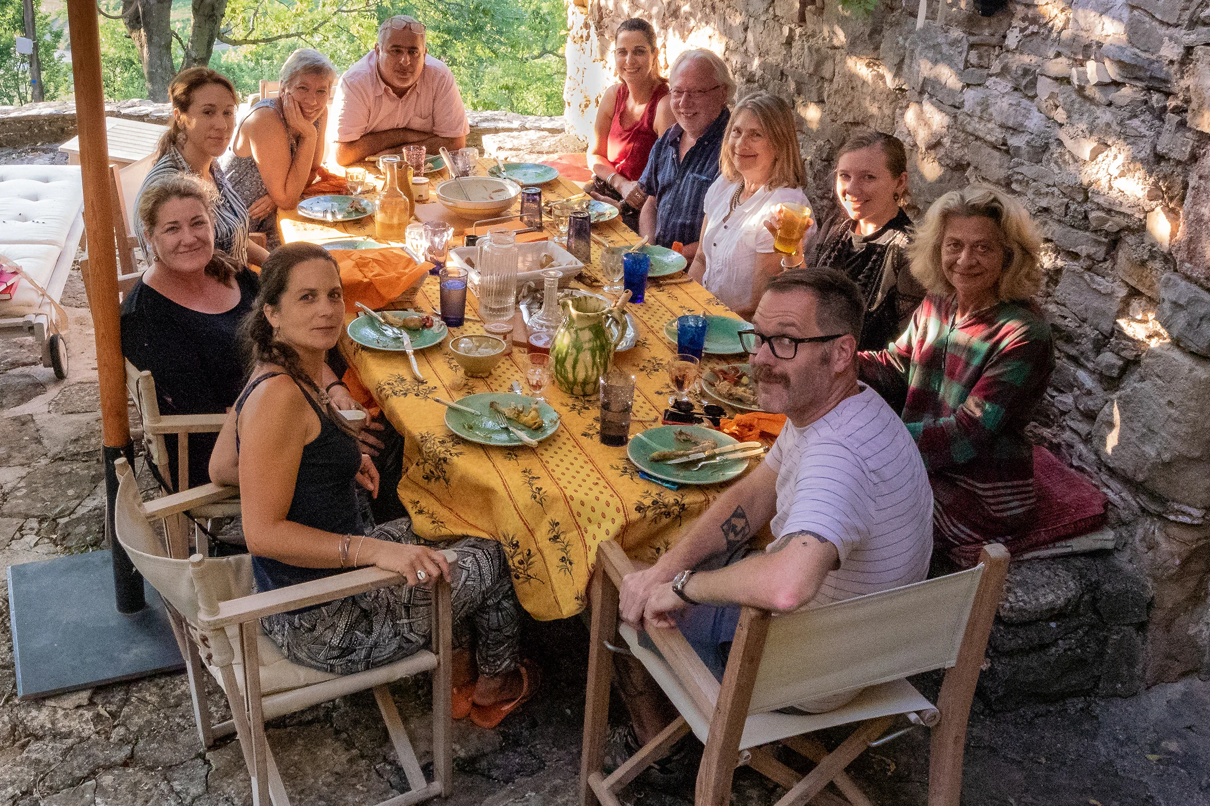 Communal meals with mentors and students