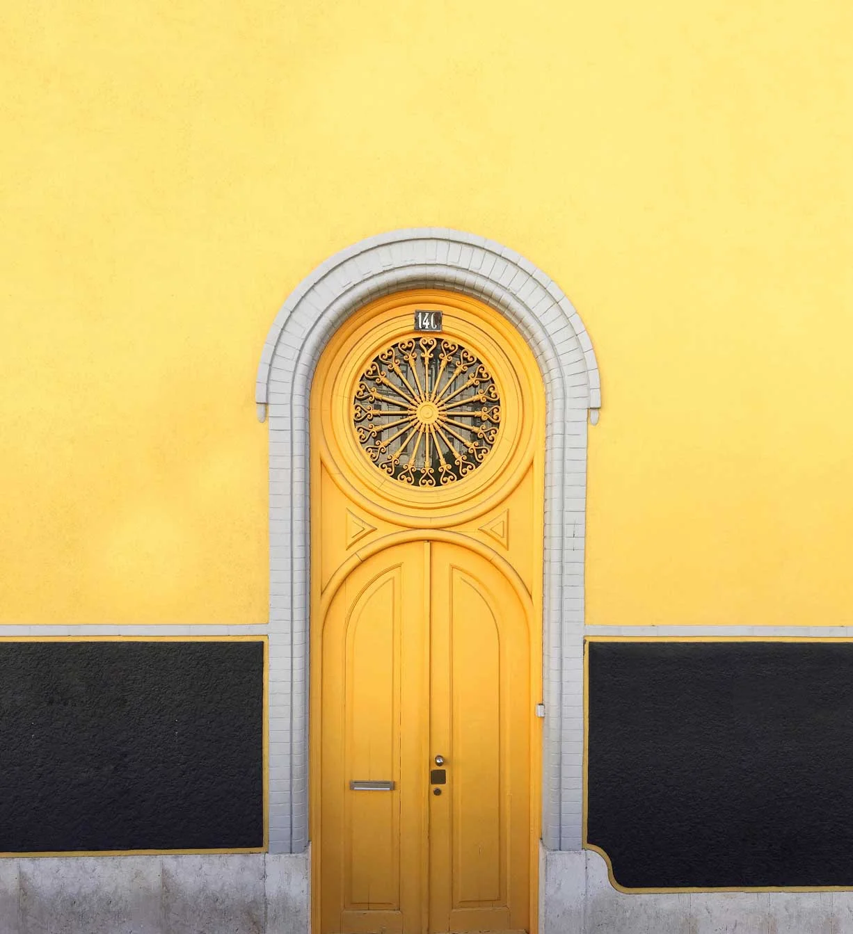 The sunshine in Portugal is addicting.