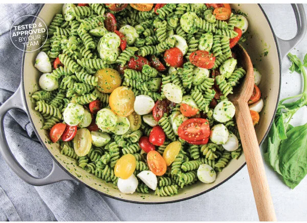 Kale, Cashew, &amp; Fresh Herb Pesto