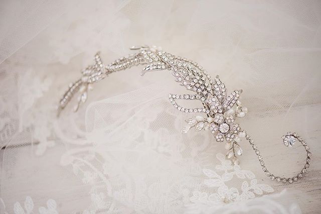 Here&rsquo;s a little sparkle to start off your week 💎 .
.
.
#details #engaged #wedding #bride #groom #bling #earrings #dress #bridalfinery #bridalfashion #veil #weddinginspo #lifeisinthedetails #events #custom #design #accessories #flowers #wedding