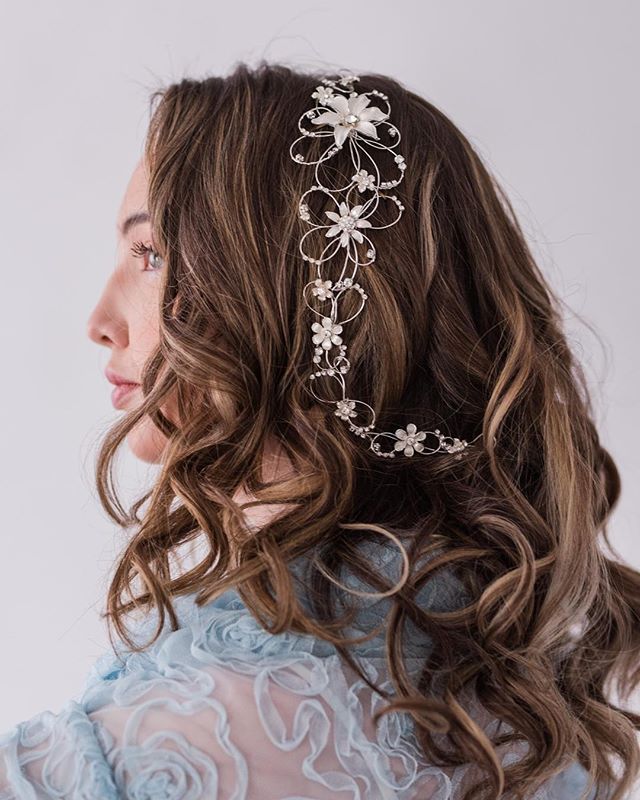 Ever lasting flowers for your wedding day, that won&rsquo;t wilt!  Glam: @bellabeautybridal | Photography: @ludwigphotography | Model: @paigemckenney | Headpiece and Jacket: @bridalfinery