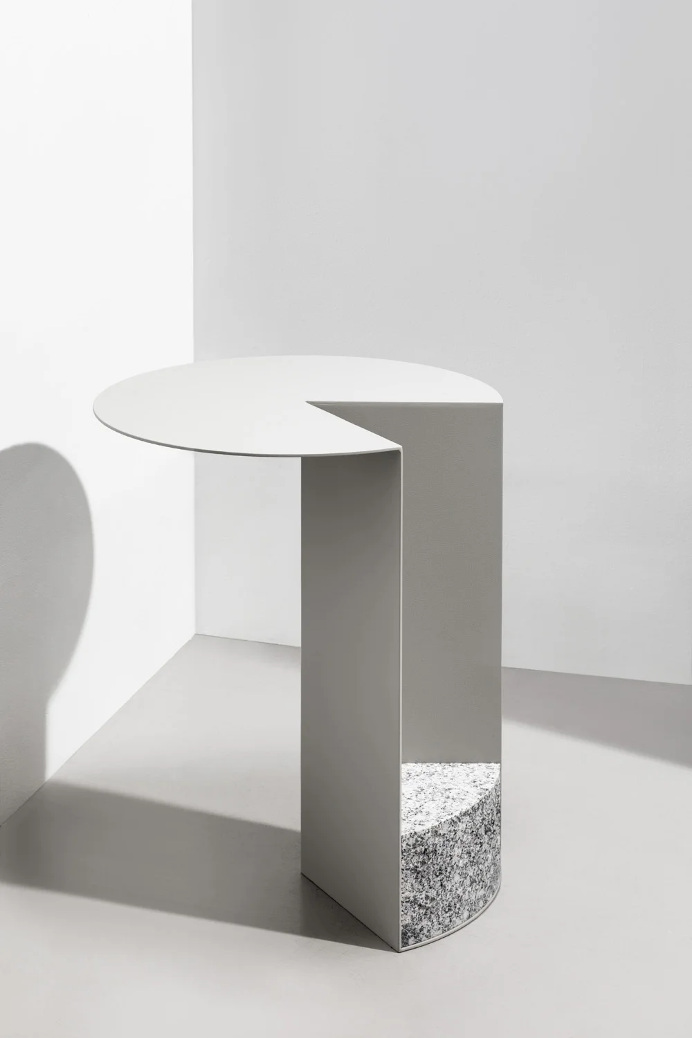 Klemens-Schillinger_Tisch-249-1-2.jpg