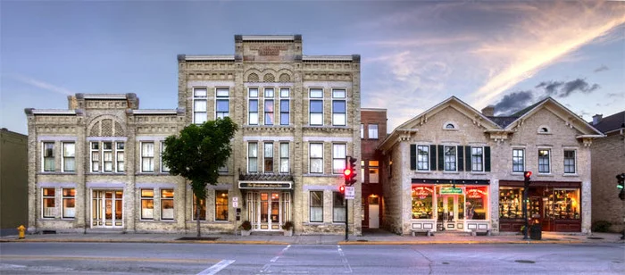 Washington House Inn - horiz.jpg