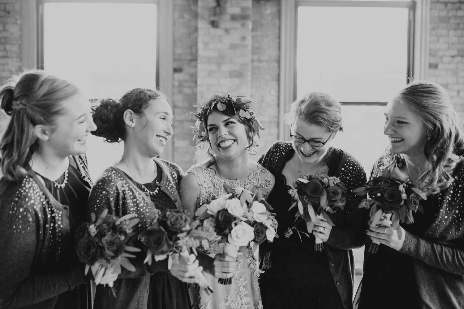 Bryden Giving Photographer, Minnesota, Destination Wedding Photographer, Christmas, Nordic, Holidays, Saint Paul, Wedding Photographer, Twin Cities