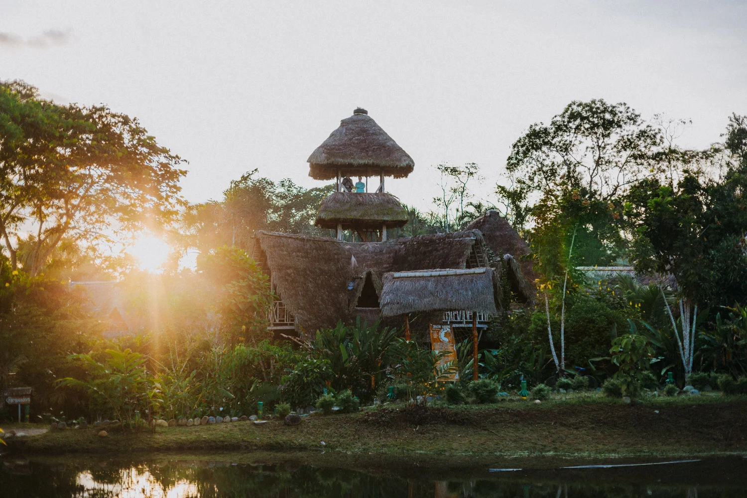 Bryden Giving Photographer, Wedding Photographer, Minneapolis, Minnesota, Saint Paul, Twin Cities, Ecuador, Amazon, Rainforest, Quito, Photojournalism, Lifestyle