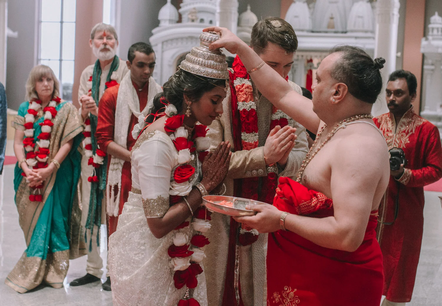 Bryden Giving Photographer-Wedding Photographer-Minneapolis-Minnesota-Saint Paul-Lifestyle-Twin Cities-Two Weddings-Indian Wedding-Hindu Wedding-Multicultural Wedding-Destination Wedding Photographer