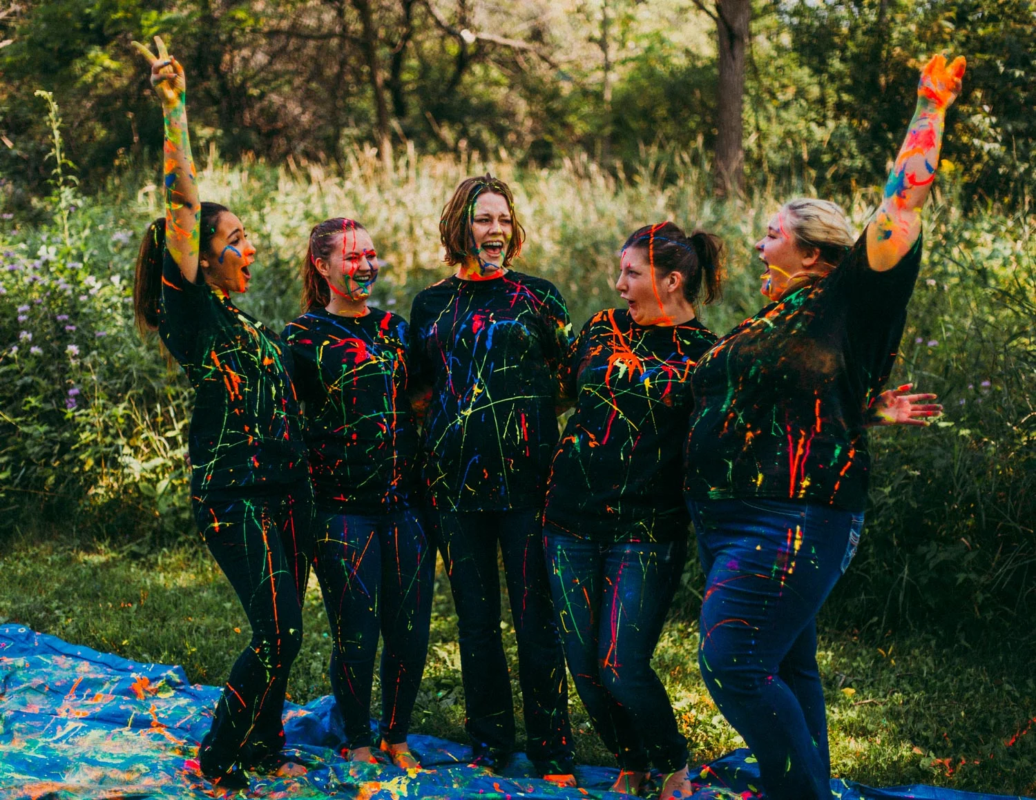 Bryden Giving Photographer-Wedding Photographer-Minneapolis- Minnesota-Saint Paul-Lifestyle-Twin Cities-Paint-Bridal Shower