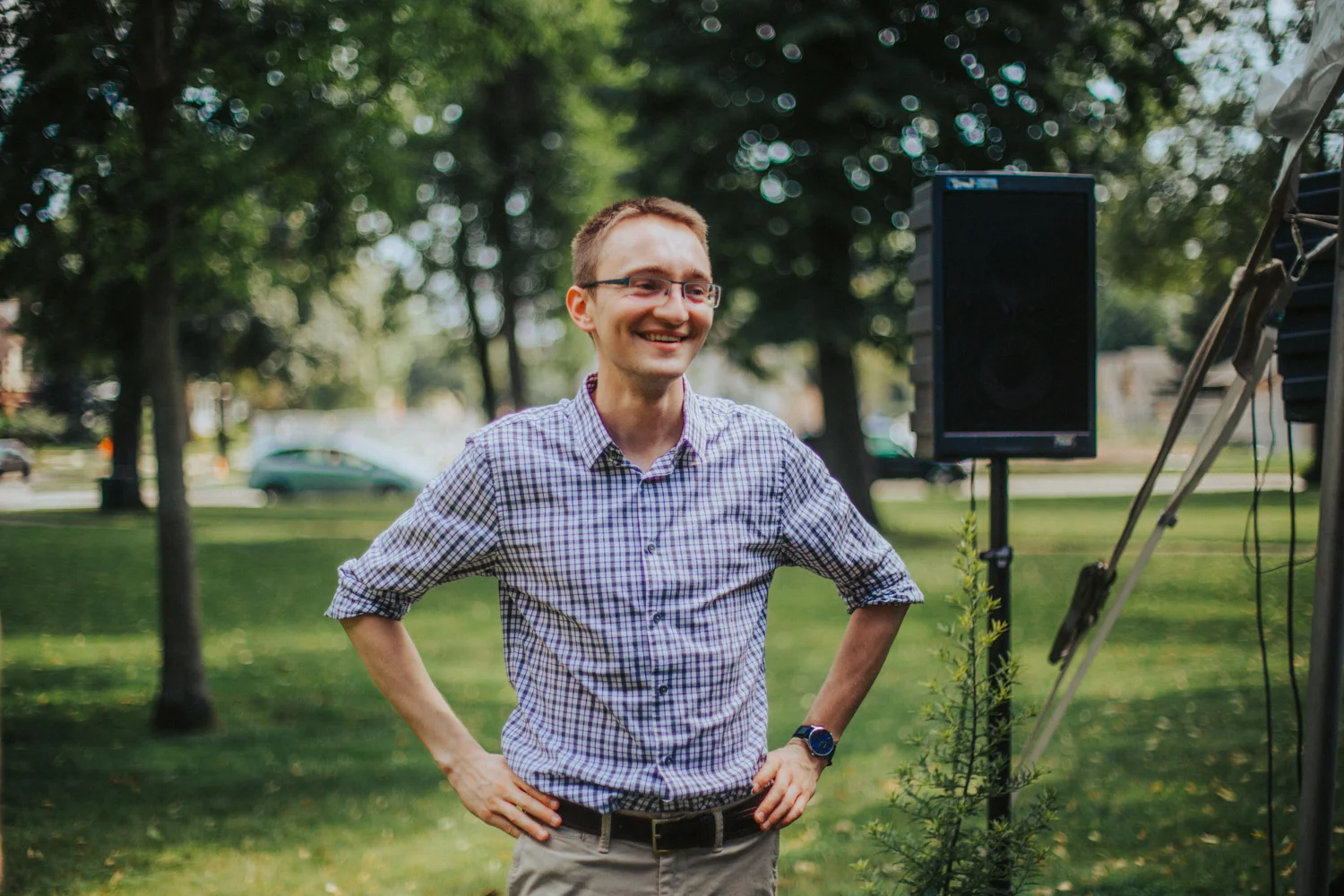 Bryden Giving Photographer-Wedding Photographer-Minneapolis-Minnesota-Saint Paul-Lifestyle-Twin Cities-Wisconsin-Engagement Session-Appleton-Family