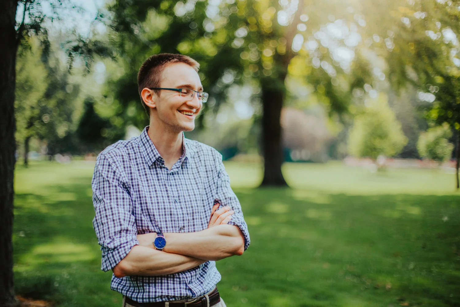 Bryden Giving Photographer-Wedding Photographer-Minneapolis-Minnesota-Saint Paul-Lifestyle-Twin Cities-Wisconsin-Engagement Session-Appleton-Family