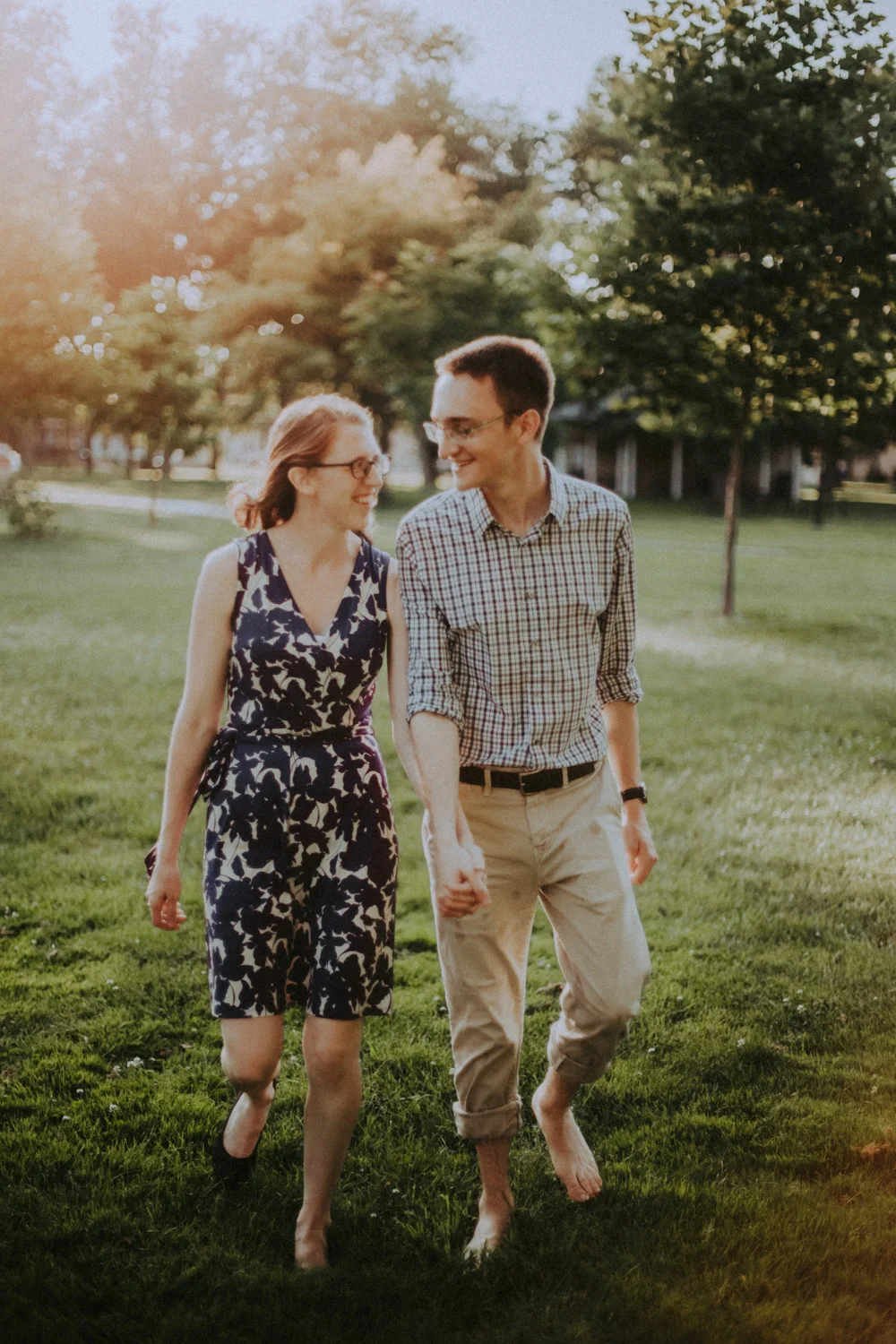 Bryden Giving Photographer-Wedding Photographer-Minneapolis-Minnesota-Saint Paul-Lifestyle-Twin Cities-Wisconsin-Engagement Session-Appleton-Family