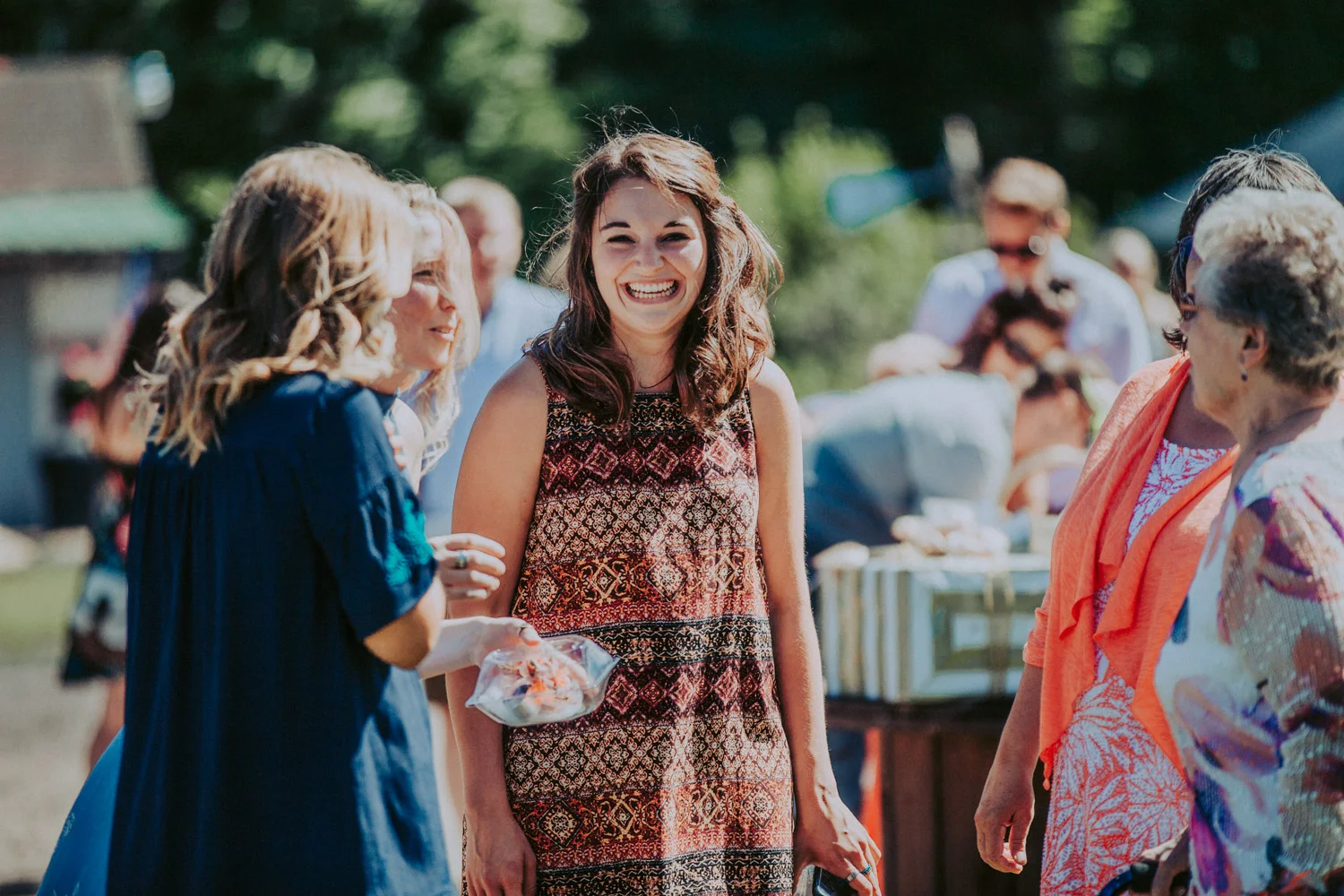 Bryden Giving Photographer-Wedding Photographer- Minneapolis-Minnesota-Saint Paul-Lifestyle-Twin Cities-Destination Wedding-Wisconsin-Brule River Barn-Wedding-Gustavus Adolphus College
