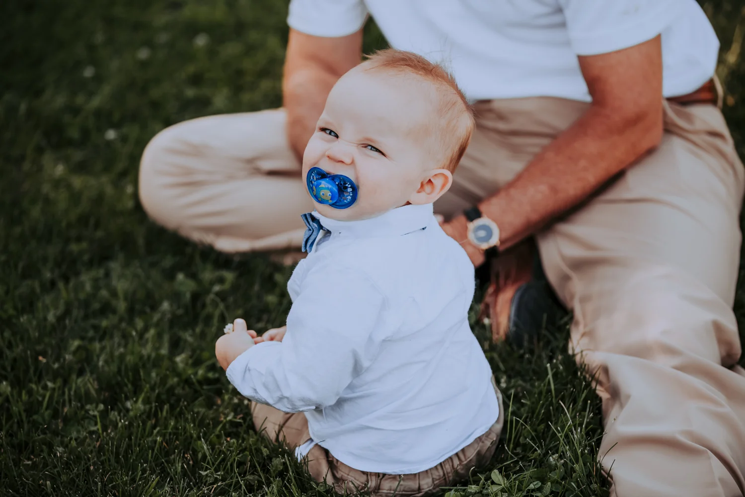 Bryden Giving Photographer-Wedding Photographer- Minneapolis-Minnesota-Saint Paul-Lifestyle-Twin Cities-Destination Wedding-Wisconsin-Brule River Barn-Wedding-Gustavus Adolphus College