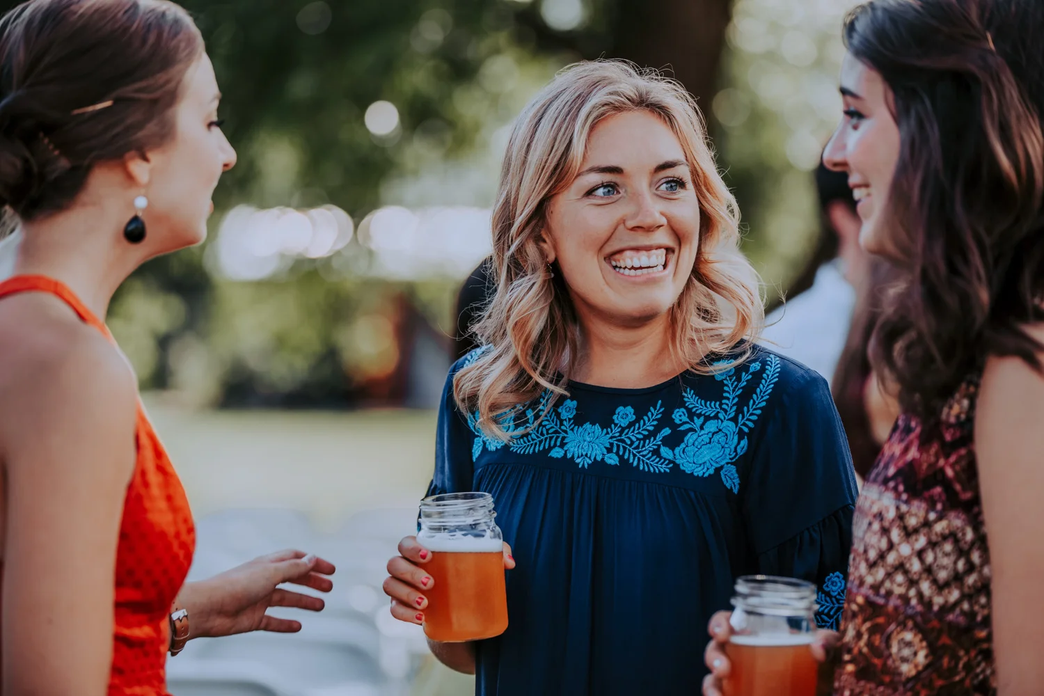 Bryden Giving Photographer-Wedding Photographer- Minneapolis-Minnesota-Saint Paul-Lifestyle-Twin Cities-Destination Wedding-Wisconsin-Brule River Barn-Wedding-Gustavus Adolphus College