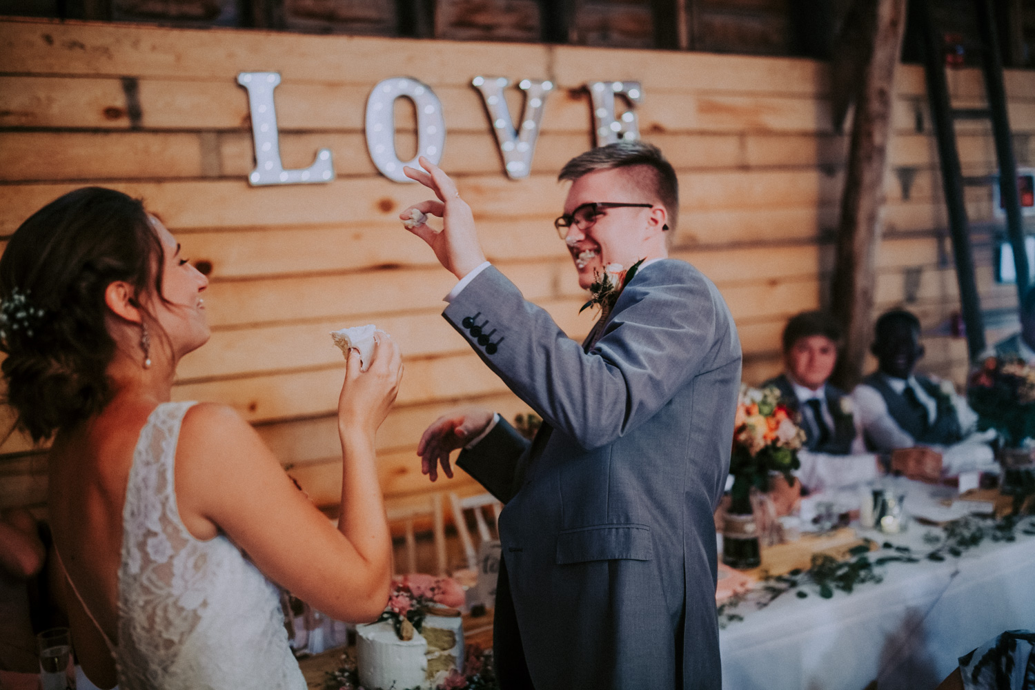 Bryden Giving Photographer-Wedding Photographer- Minneapolis-Minnesota-Saint Paul-Lifestyle-Twin Cities-Destination Wedding-Wisconsin-Brule River Barn-Wedding-Gustavus Adolphus College