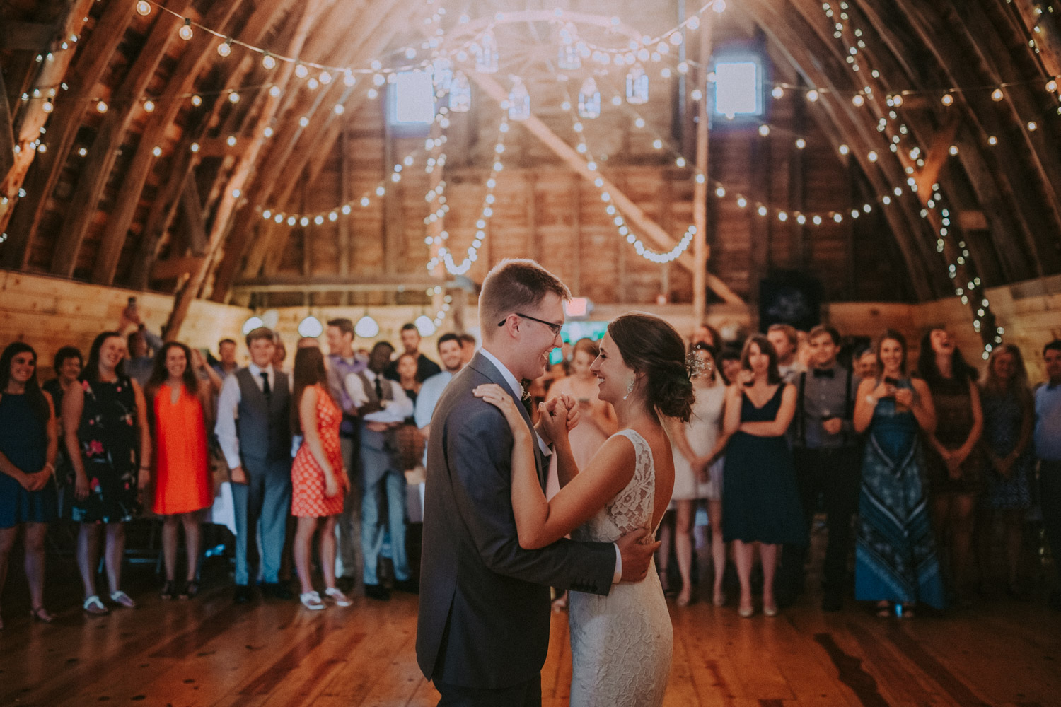 Bryden Giving Photographer-Wedding Photographer- Minneapolis-Minnesota-Saint Paul-Lifestyle-Twin Cities-Destination Wedding-Wisconsin-Brule River Barn-Wedding-Gustavus Adolphus College