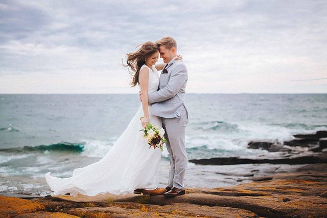 Anita and Chris had their first look on the edge of Lake Superior against the crashing waves &lt;3 Have questions on editing, posing, etc? Please ask below, I would love to help! :)⁣⠀
..⁣⠀
...⁣⠀
...⁣⠀
...⁣⠀
#photobugcommunity #wanderingweddings #auth