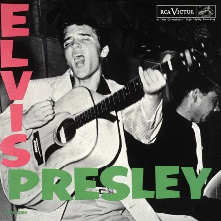 "Elvis Presley" (1956) Présenté par Julien Bitoun 30.10.19 - infos