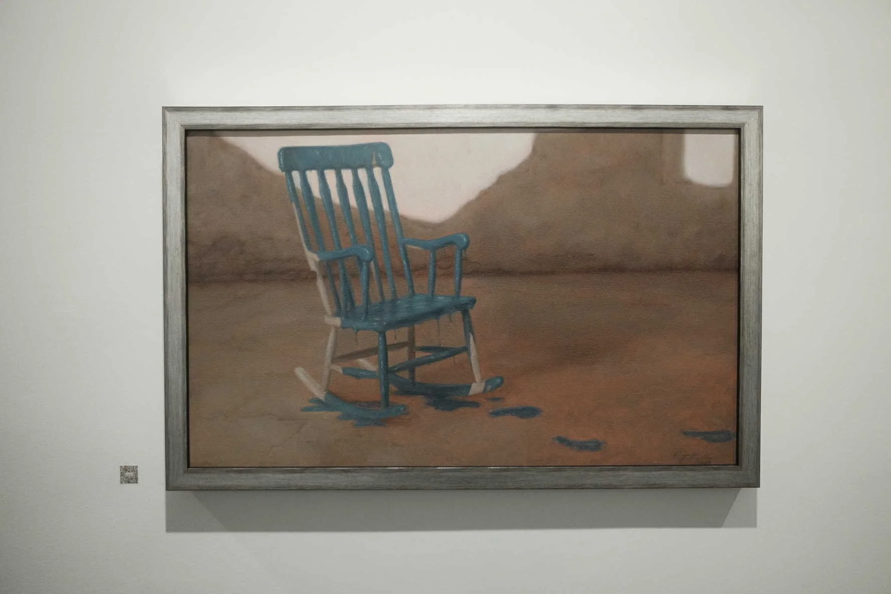  In Futile Devices, a chandelier lies collapsed – a potent symbol of grandeur and brightness that is now extinguished but persists beyond its function. It is a crown of light that even after it fades, still remains luminous in its surrender. Light Ye