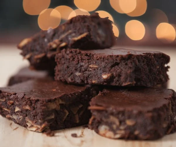 Shakeology-Chocolate-Oat-Bars-Roundup.jpg