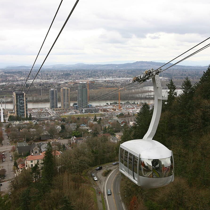 Due to COVID-19 impacts, PBOT and OHSU have limited Portland Aerial Tram capacity to essential travel to OHSU.&nbsp;Starting March 16, the tram has halted all ticket sales to the public and tram operators will not allow more than 20 people at a time 