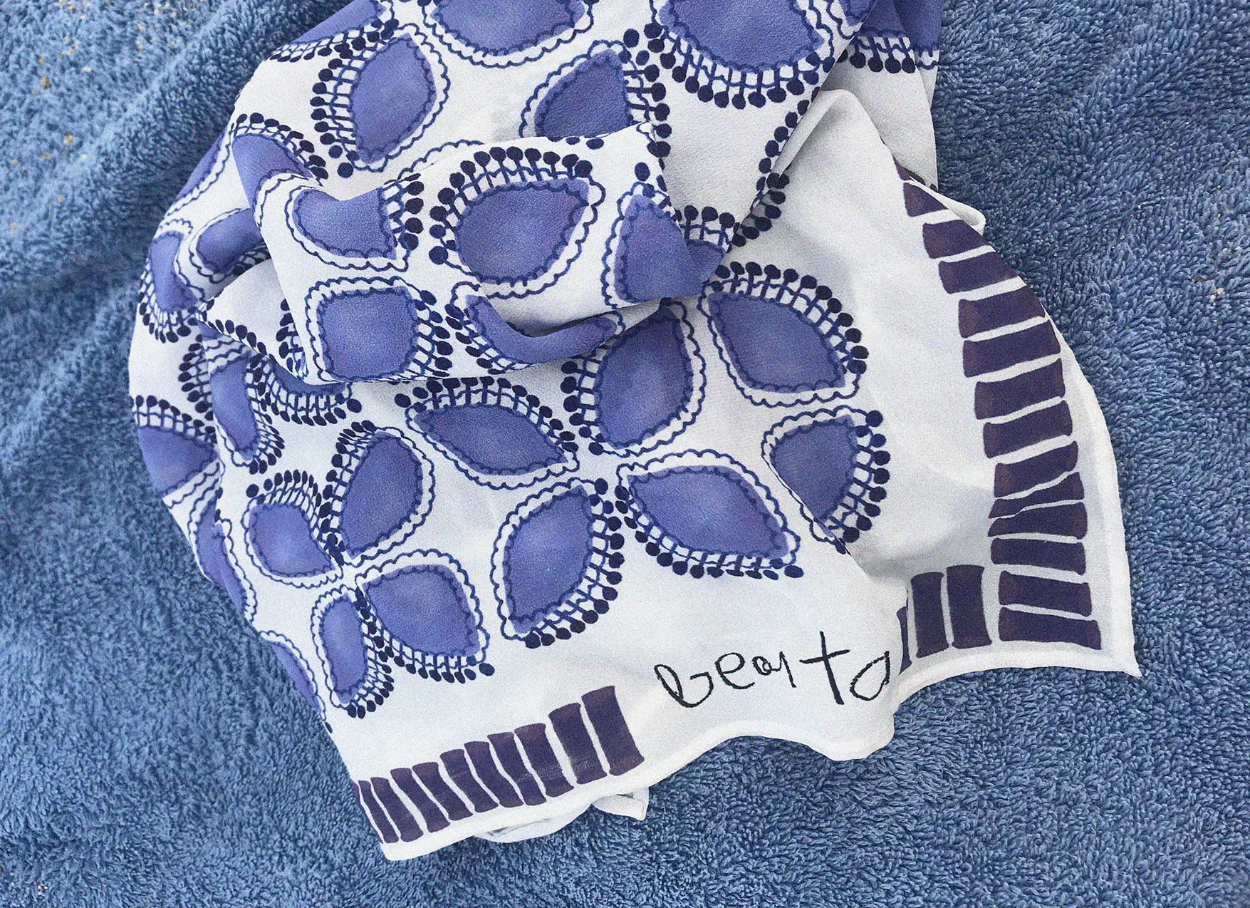Scarf- dna - 1