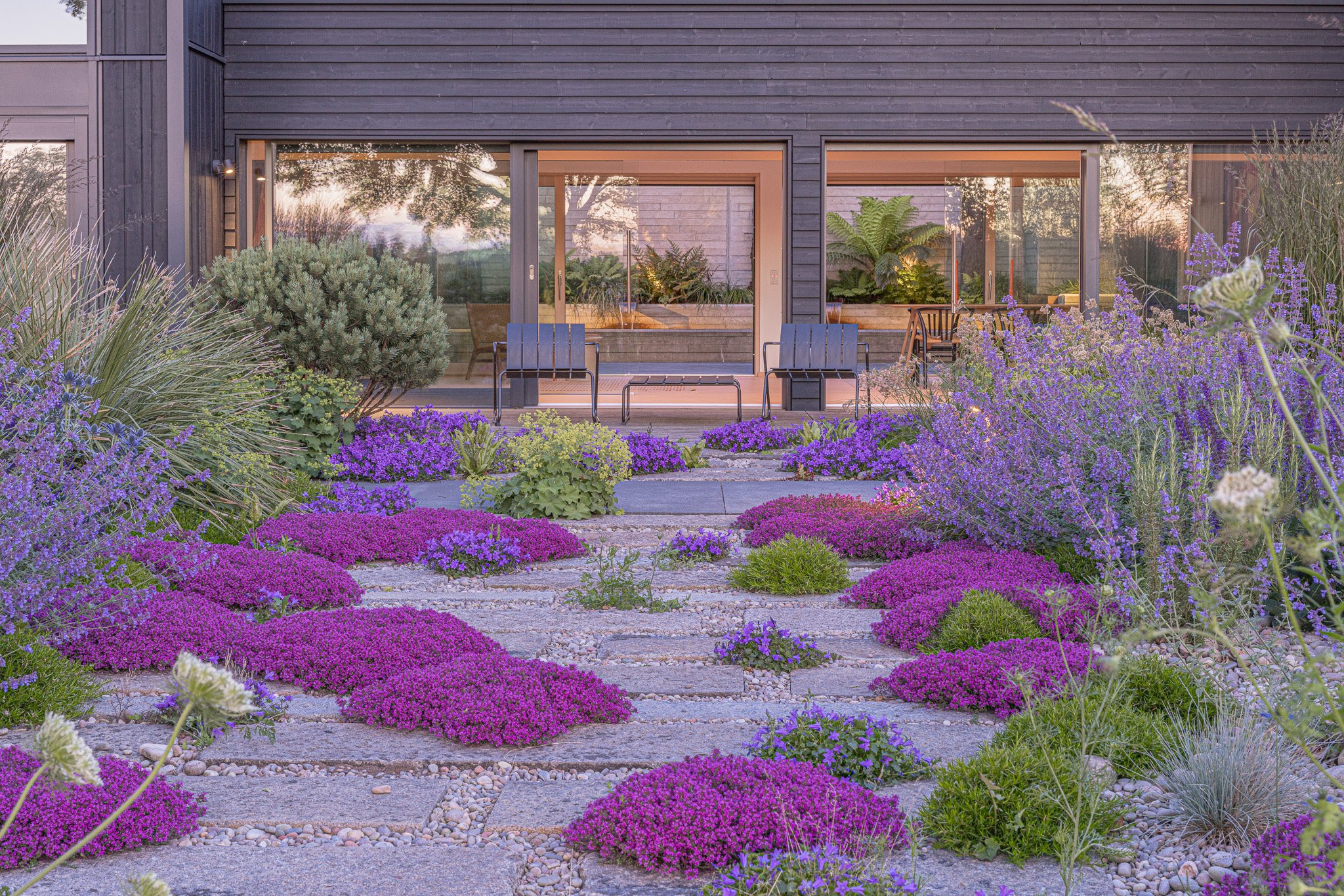  Photographer: Richard Bloom 