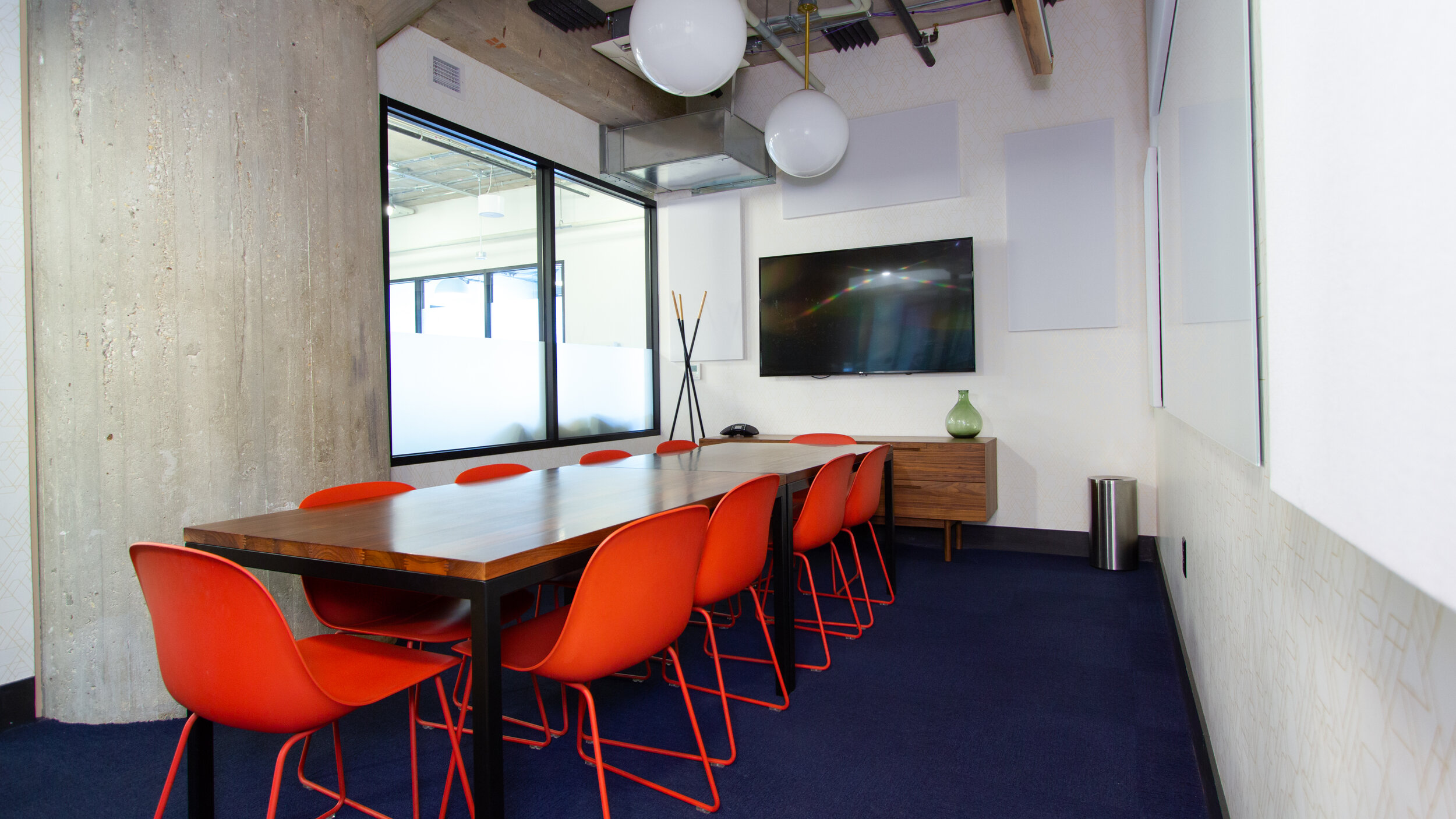 Wework-conferenceroom-6A.jpg