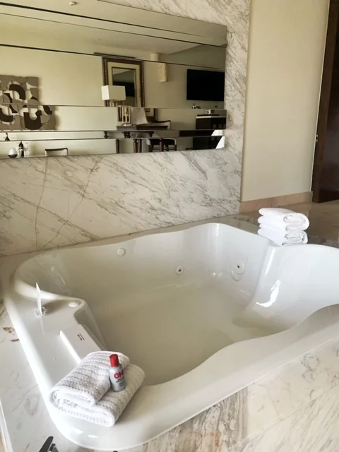 Jacuzzi tub at The Grand at Moon Palace