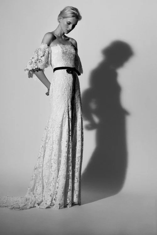 09-carolina-herrera-bridal-spring-2018.jpg
