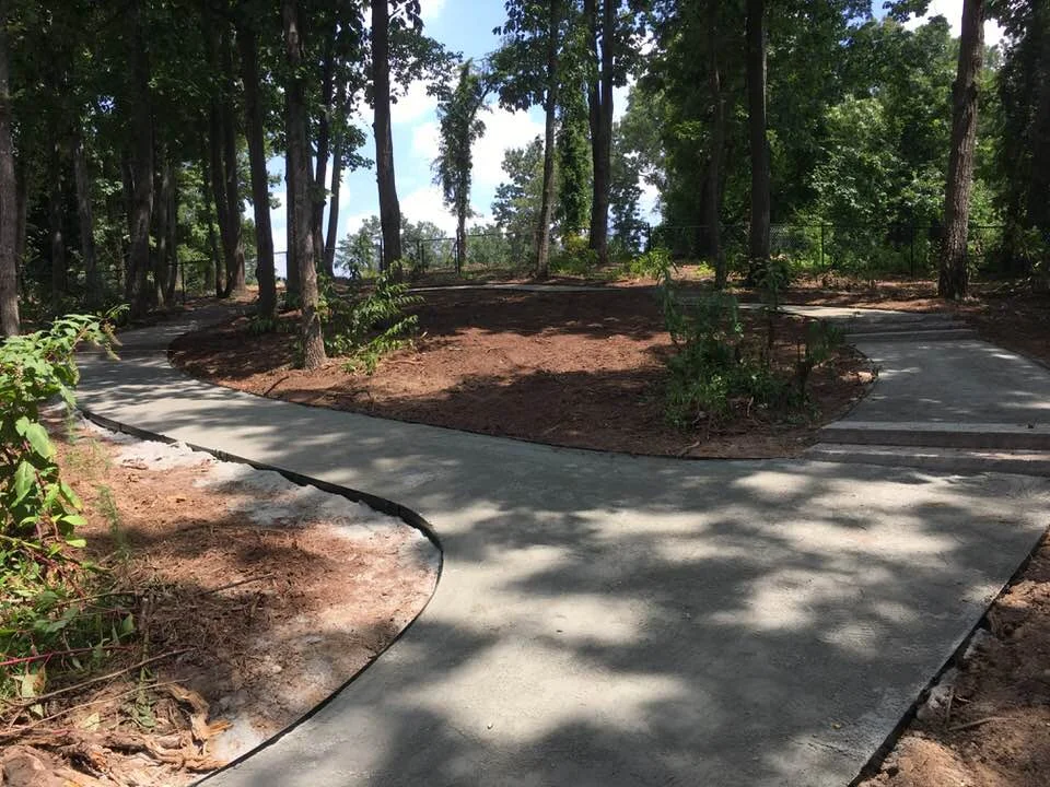 Trail 1.jpg