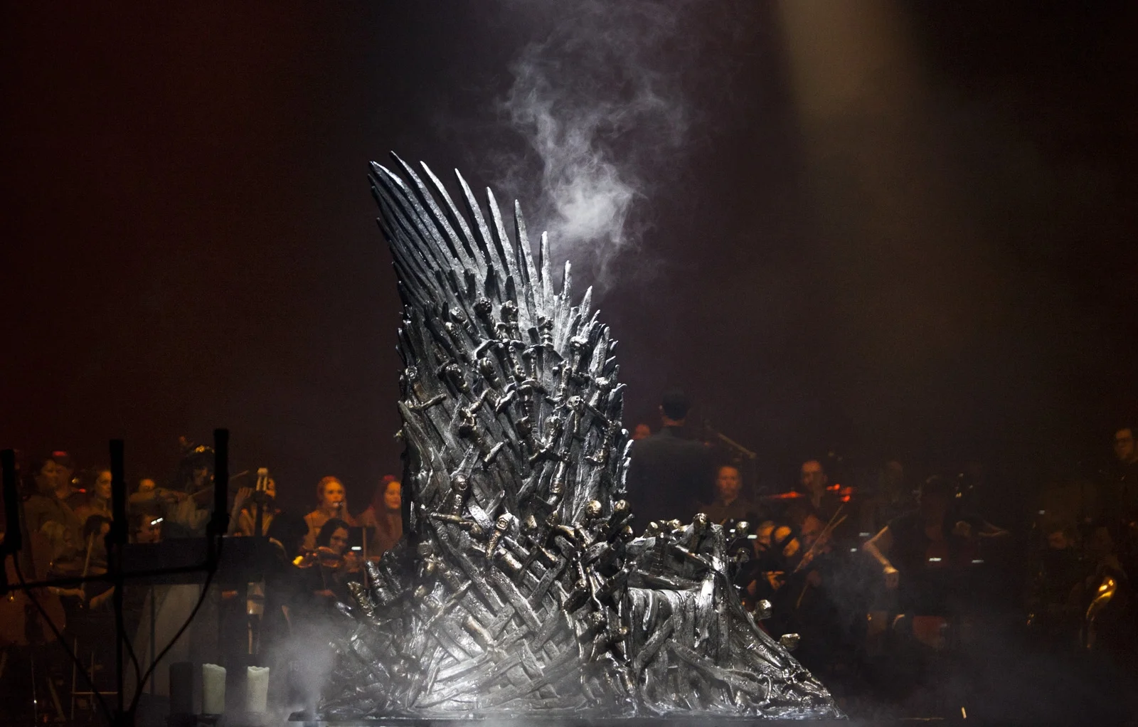 HBO - THE GAME OF THRONES - IRON THRONE