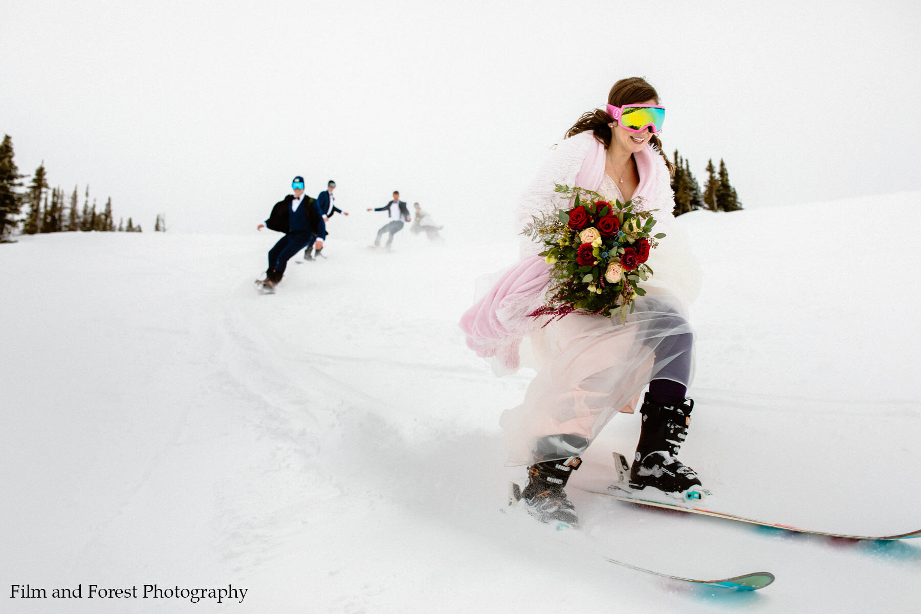 ski-wedding-photos-sunshine-village-banff-photographers-image.jpg