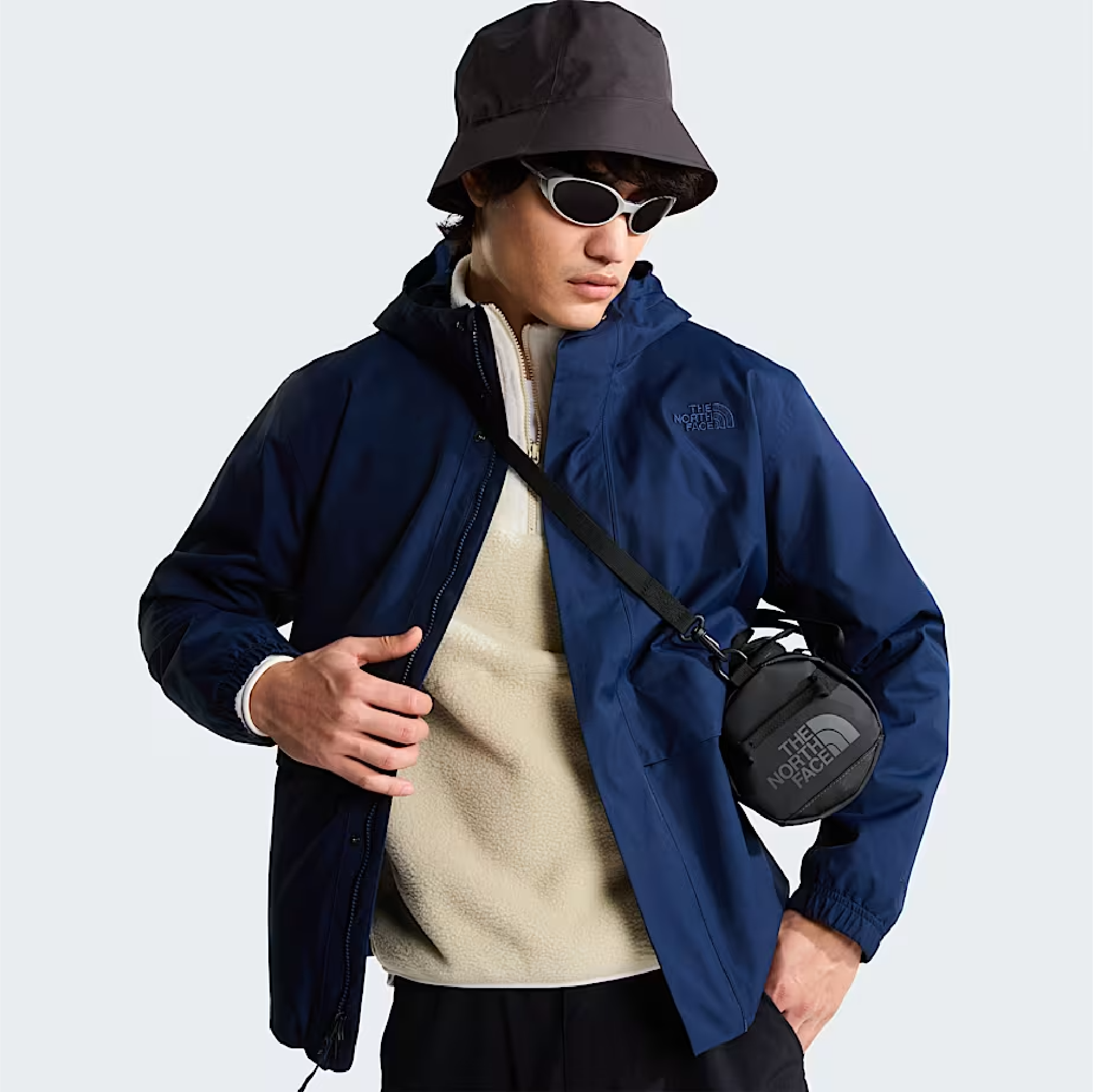Mens-DryVent-Field-Jacket-TNF-HERO-04.png