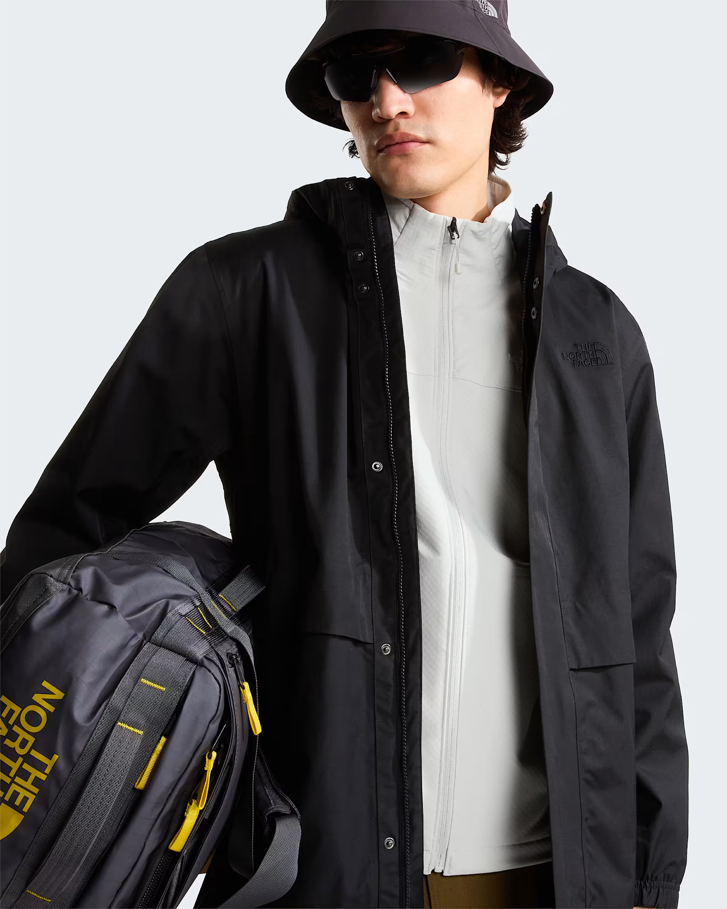Mens-DryVent-Field-Parka-TNF-ALT31-03.png
