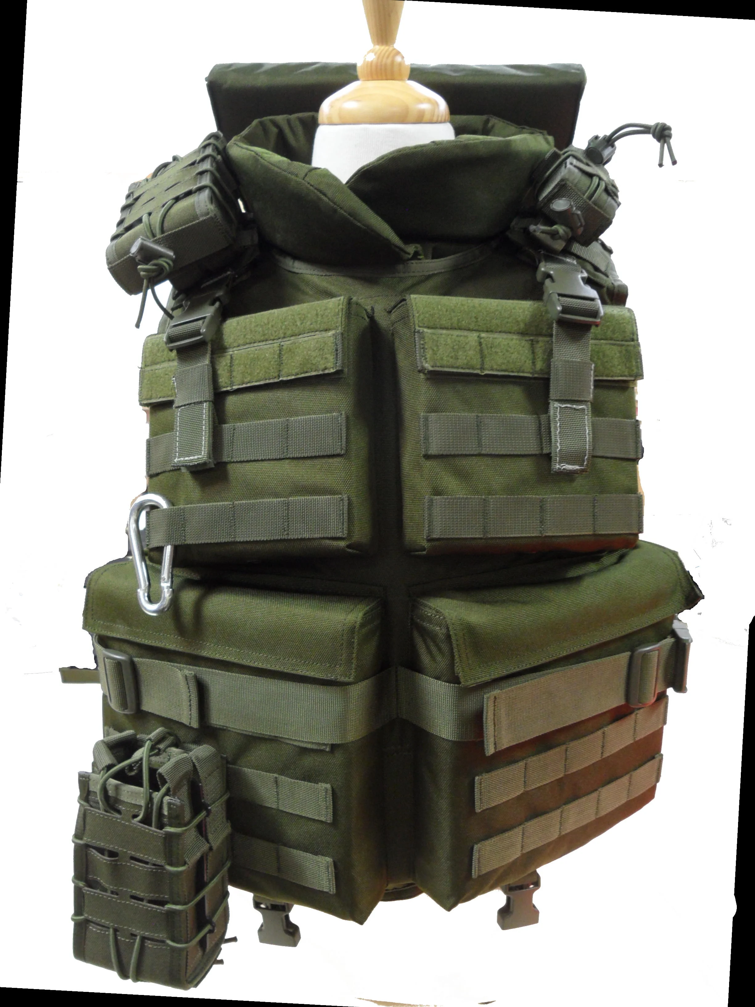 MOLLE TACTICAL FLOATATION VEST FRONT.JPG
