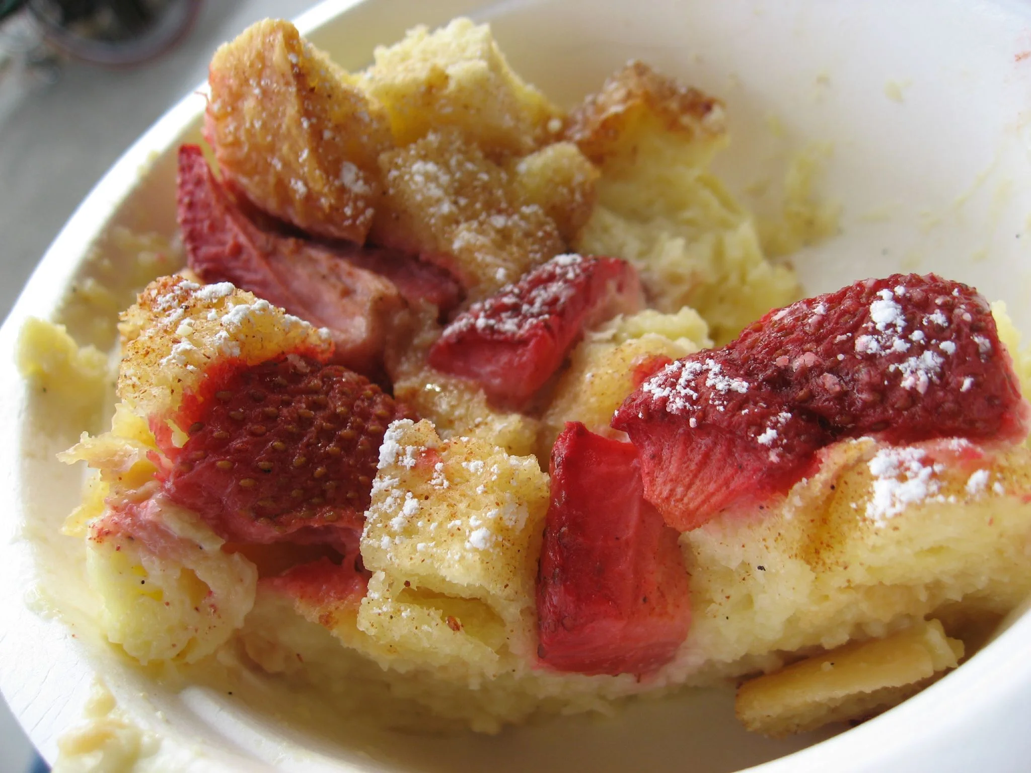 Scrumptious_strawberry_bread_pudding.jpg