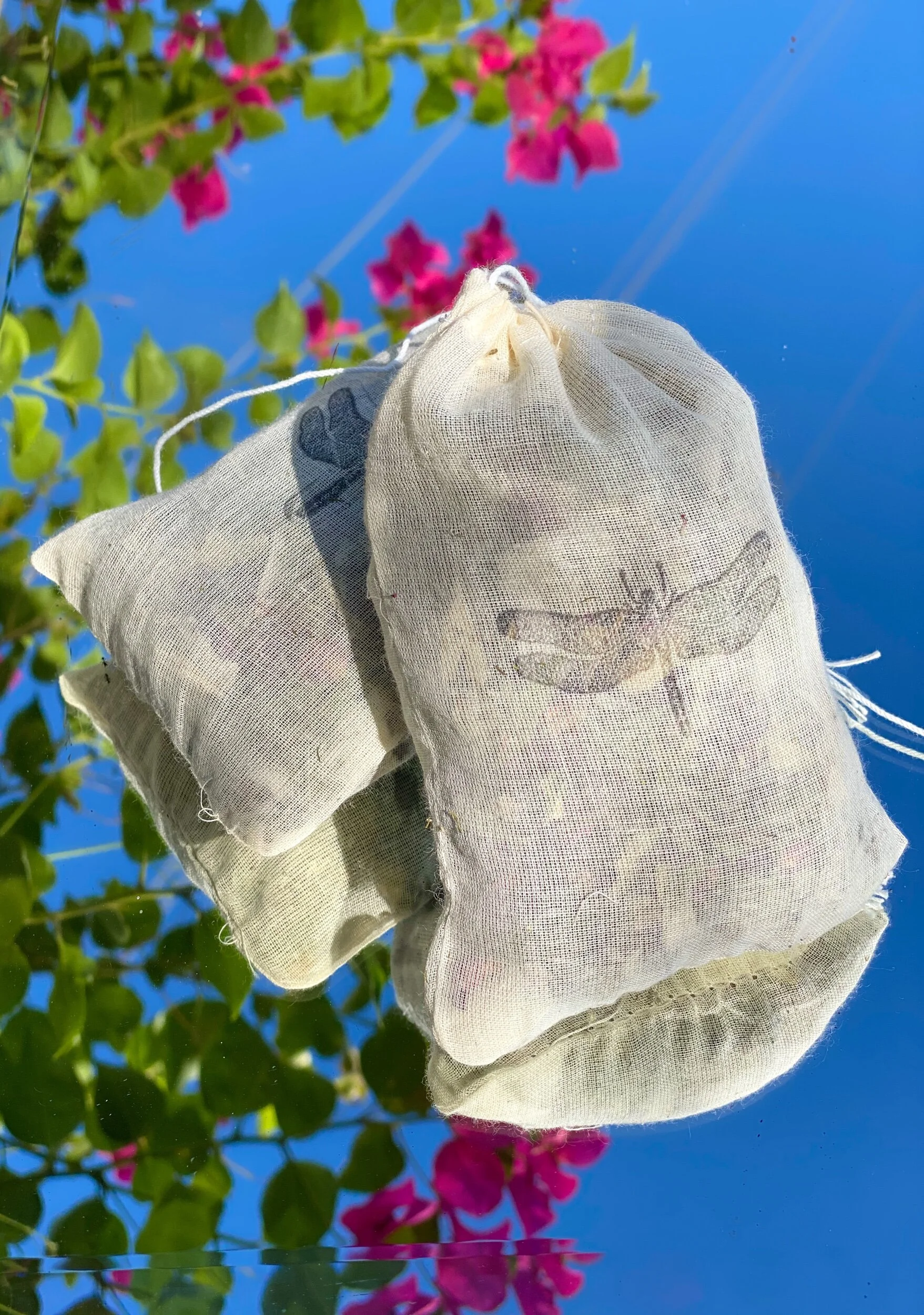 45792B12-ED8A-4EF0-8A36-6D742077018A