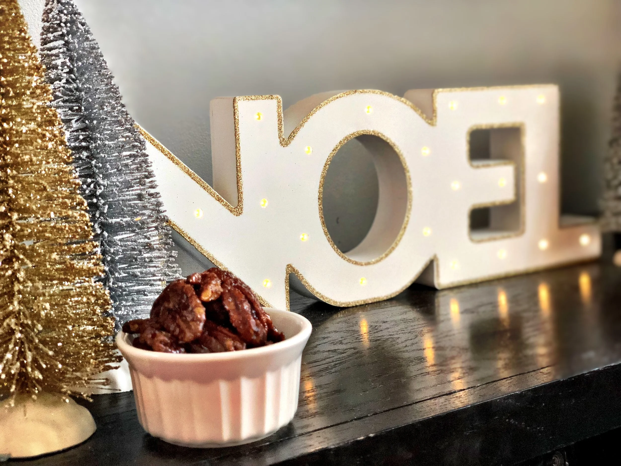 Christmas Sugar and Spice Roasted Pecans