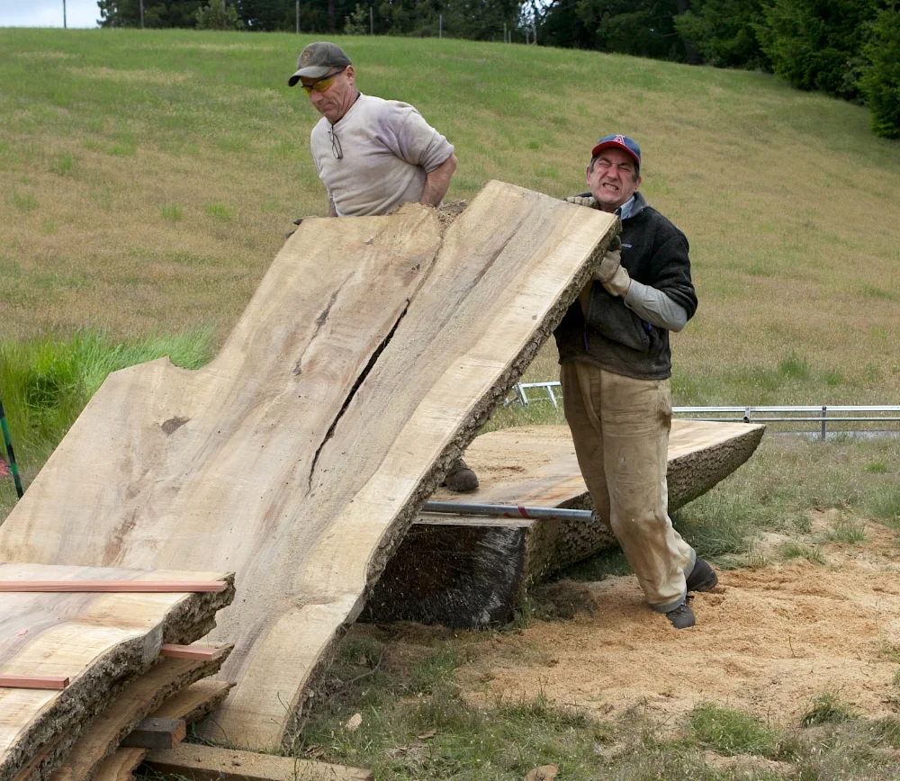 Jim - Frank lift pepperwood slab - 2011-05-14 at 13-33-12.jpg