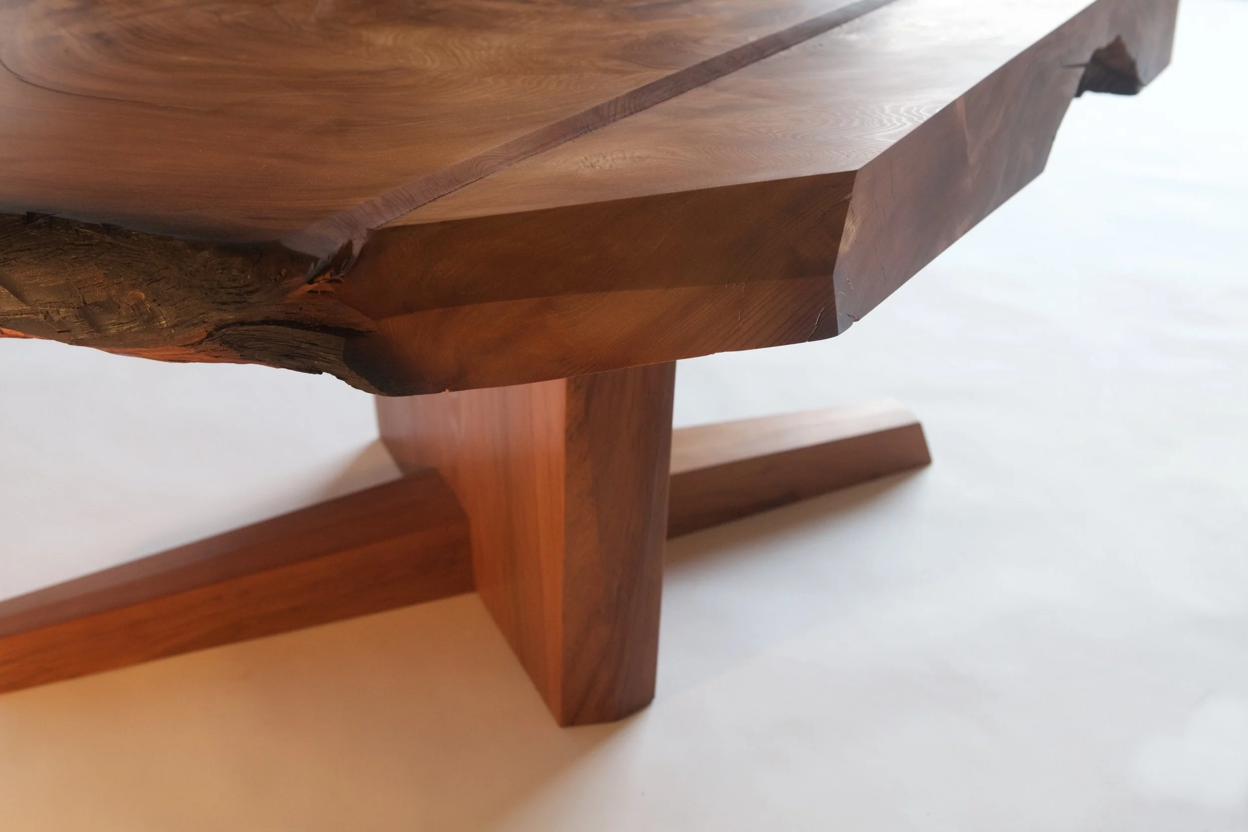 Burl coffee table 301.jpg