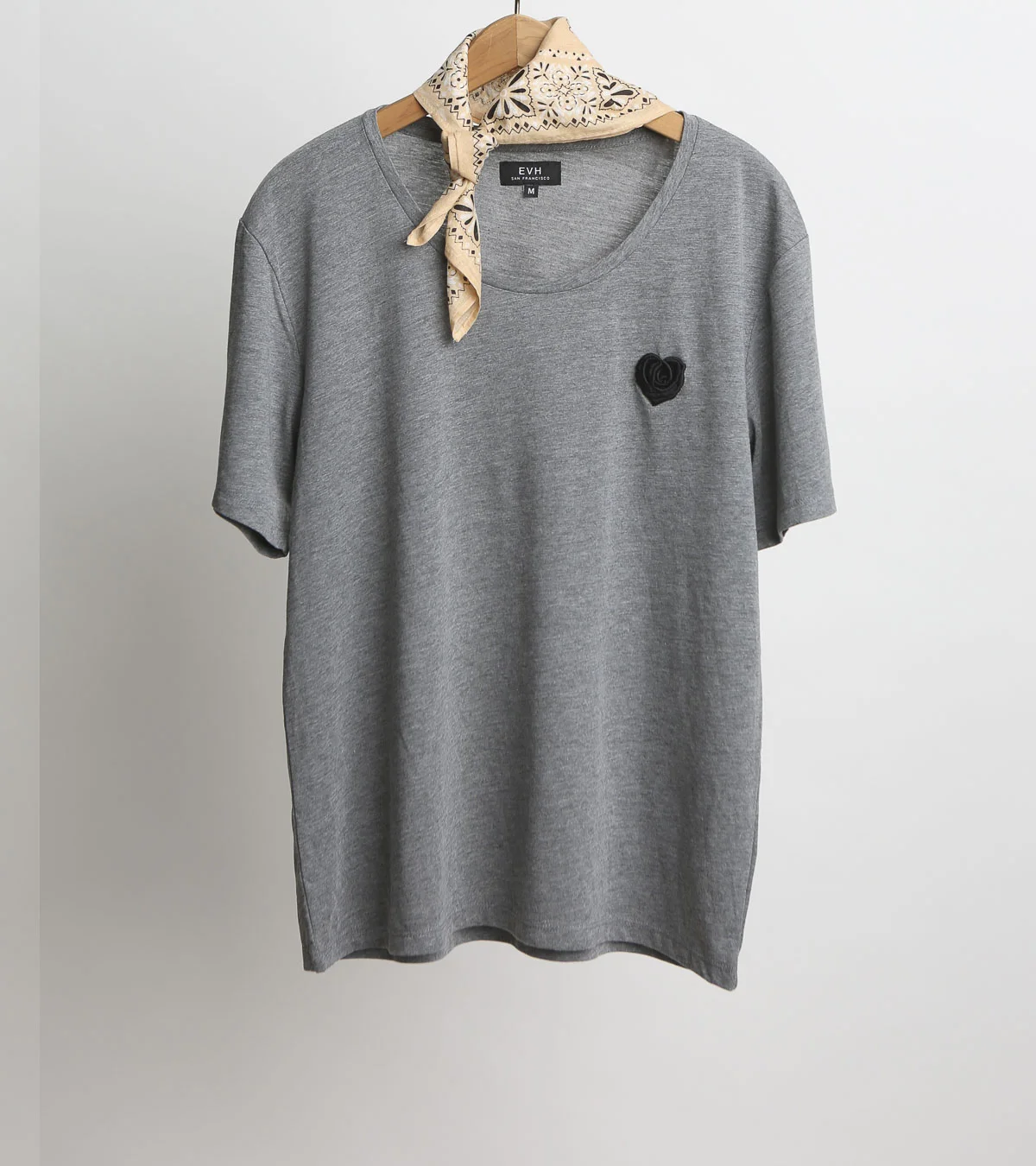 WIDE NECK TEE