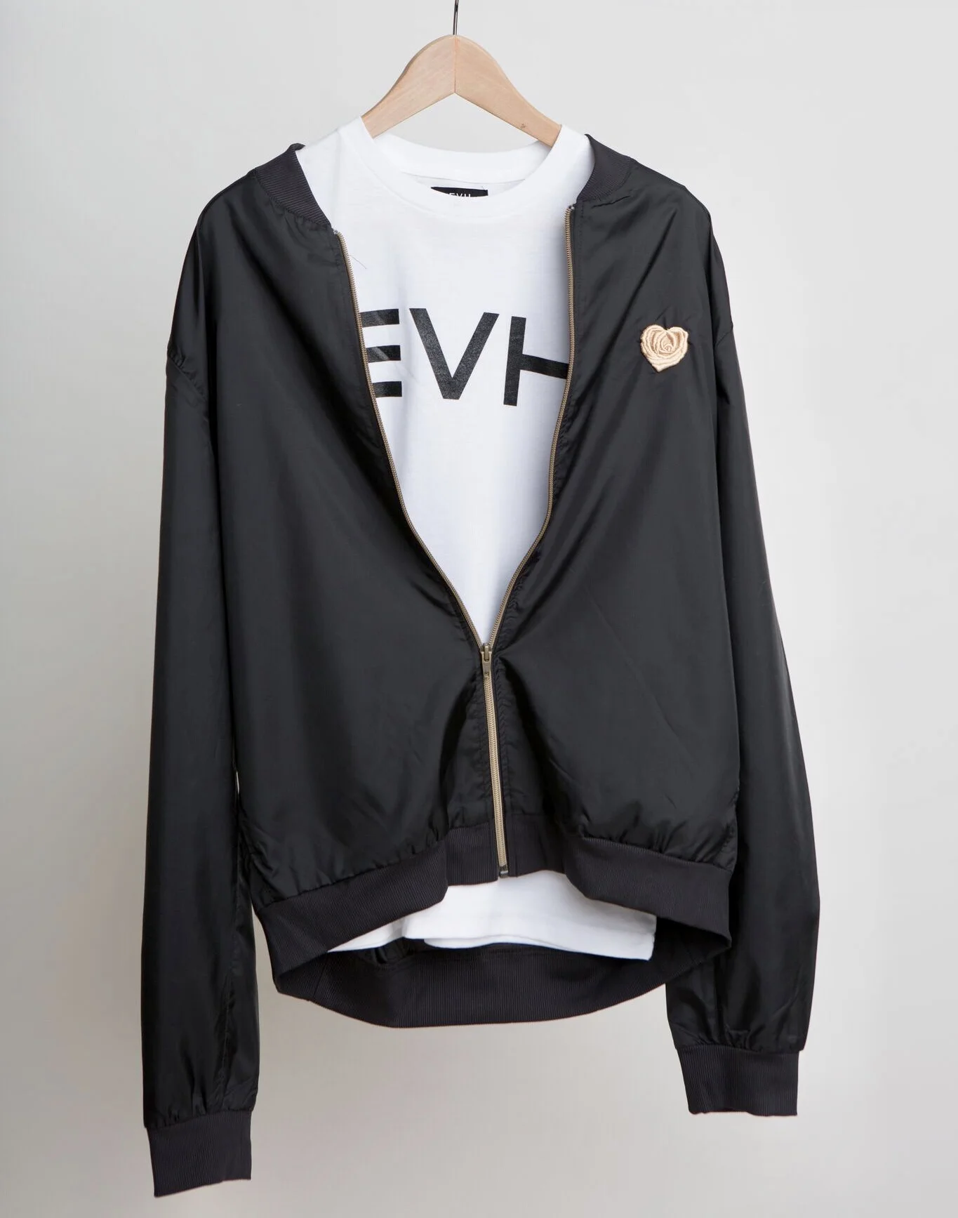 Work your layered looks with the Classic EVH Tee