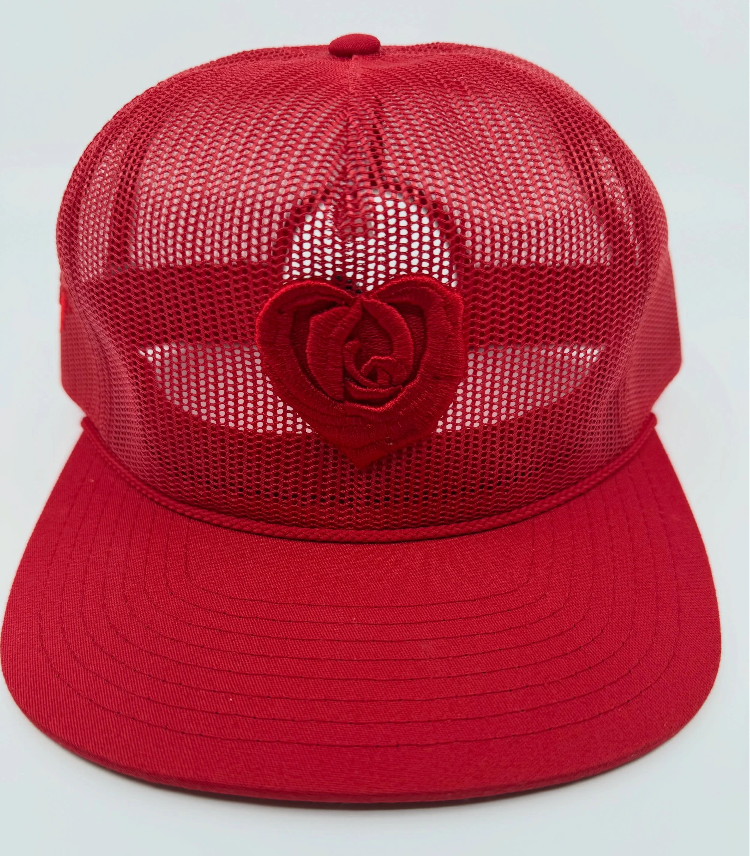 The &hearts;️🌹 in its boldest form. Avail 7.23 
.
.
.
.
.
#SinceFuture #MeshCap #TruckerCap #StreetwearBrand #SanFranciscoStyle